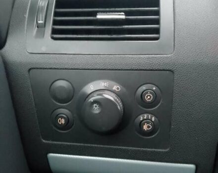 Сірий Опель Зафіра, об'ємом двигуна 1.6 л та пробігом 270 тис. км за 5500 $, фото 20 на Automoto.ua