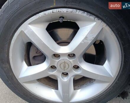 Сірий Опель Зафіра, об'ємом двигуна 1.91 л та пробігом 317 тис. км за 5900 $, фото 13 на Automoto.ua