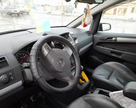 Сірий Опель Зафіра, об'ємом двигуна 2.2 л та пробігом 266 тис. км за 5600 $, фото 4 на Automoto.ua