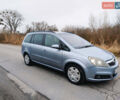 Серый Опель Зафира, объемом двигателя 1.6 л и пробегом 212 тыс. км за 4900 $, фото 1 на Automoto.ua