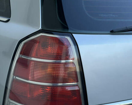 Опель Зафира 2006 в Жовкве на Automoto.ua Серый Опель Зафира, объемом двигателя 1.9 л и пробегом 228 тыс. км за 4999 $, фото 4 на Automoto.ua