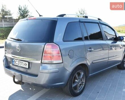 Серый Опель Зафира, объемом двигателя 1.9 л и пробегом 309 тыс. км за 4600 $, фото 6 на Automoto.ua