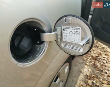 Серый Опель Зафира, объемом двигателя 1.8 л и пробегом 214 тыс. км за 5200 $, фото 39 на Automoto.ua