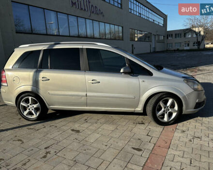 Сірий Опель Зафіра, об'ємом двигуна 1.91 л та пробігом 334 тис. км за 4400 $, фото 17 на Automoto.ua