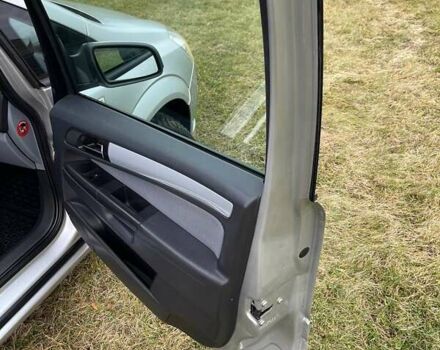 Серый Опель Зафира, объемом двигателя 1.8 л и пробегом 218 тыс. км за 4999 $, фото 27 на Automoto.ua