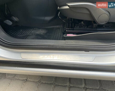 Серый Опель Зафира, объемом двигателя 1.9 л и пробегом 404 тыс. км за 6500 $, фото 32 на Automoto.ua