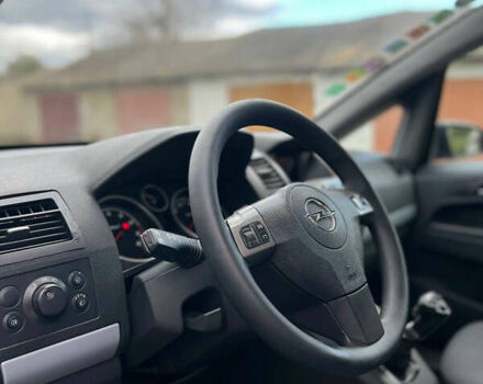 Сірий Опель Зафіра, об'ємом двигуна 1.6 л та пробігом 180 тис. км за 5700 $, фото 17 на Automoto.ua