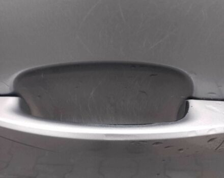 Серый Опель Зафира, объемом двигателя 1.6 л и пробегом 270 тыс. км за 5600 $, фото 13 на Automoto.ua