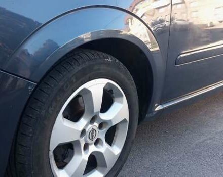 Серый Опель Зафира, объемом двигателя 1.8 л и пробегом 232 тыс. км за 5400 $, фото 12 на Automoto.ua