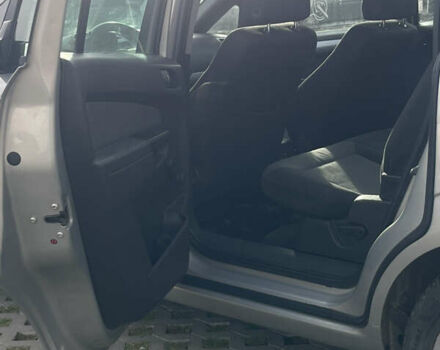 Сірий Опель Зафіра, об'ємом двигуна 1.6 л та пробігом 268 тис. км за 4500 $, фото 6 на Automoto.ua