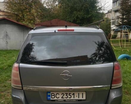Серый Опель Зафира, объемом двигателя 1.6 л и пробегом 350 тыс. км за 3513 $, фото 3 на Automoto.ua