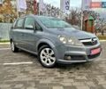 Серый Опель Зафира, объемом двигателя 1.8 л и пробегом 177 тыс. км за 5799 $, фото 3 на Automoto.ua