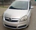 Серый Опель Зафира, объемом двигателя 1.6 л и пробегом 195 тыс. км за 5650 $, фото 1 на Automoto.ua