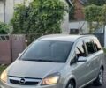 Серый Опель Зафира, объемом двигателя 1.91 л и пробегом 370 тыс. км за 4950 $, фото 1 на Automoto.ua