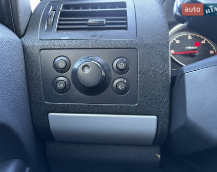 Сірий Опель Зафіра, об'ємом двигуна 1.91 л та пробігом 334 тис. км за 4400 $, фото 37 на Automoto.ua