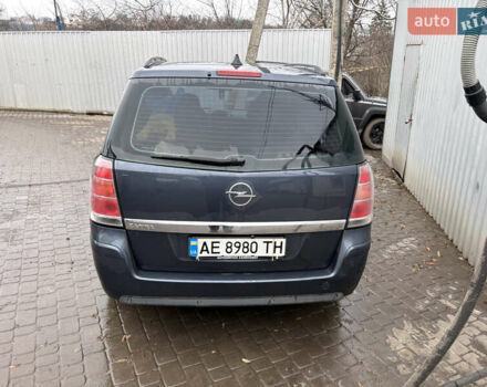 Сірий Опель Зафіра, об'ємом двигуна 1.6 л та пробігом 327 тис. км за 6700 $, фото 9 на Automoto.ua