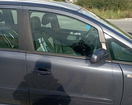 Сірий Опель Зафіра, об'ємом двигуна 2.2 л та пробігом 234 тис. км за 4800 $, фото 9 на Automoto.ua