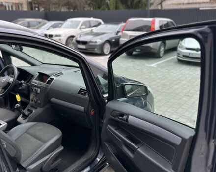 Сірий Опель Зафіра, об'ємом двигуна 1.8 л та пробігом 249 тис. км за 5999 $, фото 30 на Automoto.ua