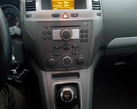 Серый Опель Зафира, объемом двигателя 1.6 л и пробегом 270 тыс. км за 5600 $, фото 14 на Automoto.ua