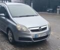 Серый Опель Зафира, объемом двигателя 1.91 л и пробегом 265 тыс. км за 5200 $, фото 1 на Automoto.ua