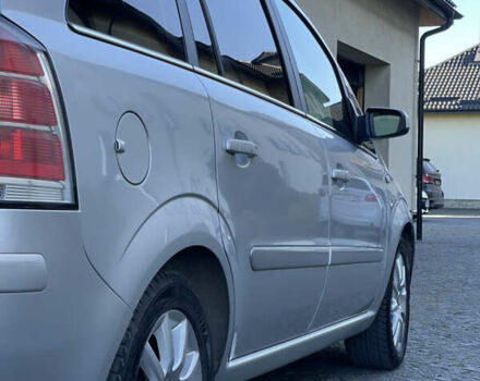 Опель Зафира 2006 в Жовкве на Automoto.ua Серый Опель Зафира, объемом двигателя 1.9 л и пробегом 228 тыс. км за 4999 $, фото 10 на Automoto.ua