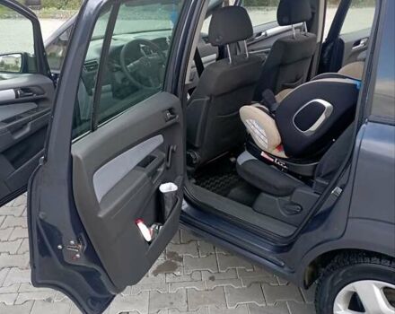 Сірий Опель Зафіра, об'ємом двигуна 2.2 л та пробігом 234 тис. км за 4800 $, фото 19 на Automoto.ua