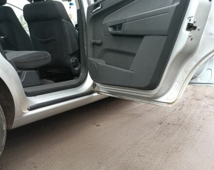 Серый Опель Зафира, объемом двигателя 0 л и пробегом 330 тыс. км за 3200 $, фото 4 на Automoto.ua