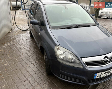 Сірий Опель Зафіра, об'ємом двигуна 1.6 л та пробігом 327 тис. км за 6700 $, фото 2 на Automoto.ua