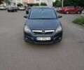 Серый Опель Зафира, объемом двигателя 1.9 л и пробегом 297 тыс. км за 4800 $, фото 1 на Automoto.ua