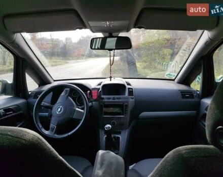 Серый Опель Зафира, объемом двигателя 1.8 л и пробегом 214 тыс. км за 5200 $, фото 12 на Automoto.ua