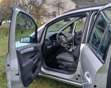 Опель Зафира 2006 в Луцке на Automoto.ua Серый Опель Зафира, объемом двигателя 1.6 л и пробегом 307 тыс. км за 4600 $, фото 2 на Automoto.ua