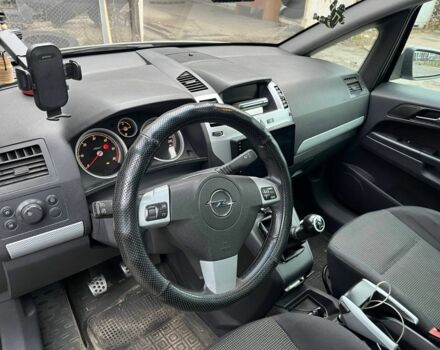 Серый Опель Зафира, объемом двигателя 1.9 л и пробегом 3 тыс. км за 2500 $, фото 10 на Automoto.ua