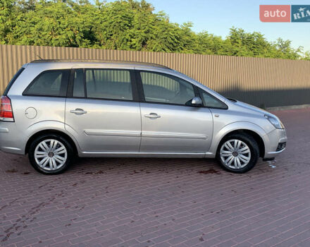 Опель Зафира 2006 в Сарнах на Automoto.ua Серый Опель Зафира, объемом двигателя 1.8 л и пробегом 223 тыс. км за 5800 $, фото 3 на Automoto.ua