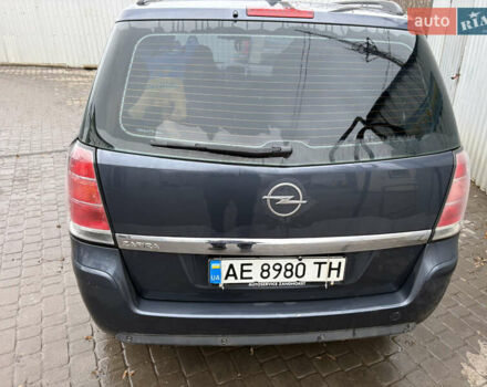 Сірий Опель Зафіра, об'ємом двигуна 1.6 л та пробігом 327 тис. км за 6700 $, фото 8 на Automoto.ua