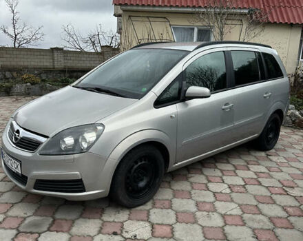 Серый Опель Зафира, объемом двигателя 1.91 л и пробегом 410 тыс. км за 4300 $, фото 5 на Automoto.ua