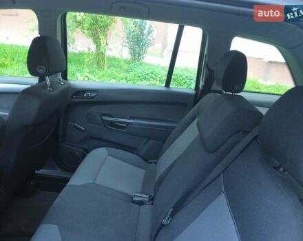 Сірий Опель Зафіра, об'ємом двигуна 1.8 л та пробігом 192 тис. км за 6000 $, фото 18 на Automoto.ua