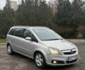 Серый Опель Зафира, объемом двигателя 2 л и пробегом 300 тыс. км за 2950 $, фото 2 на Automoto.ua