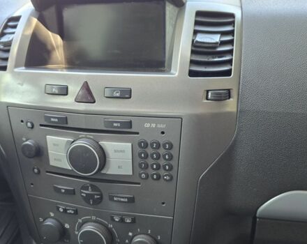 Опель Зафира 2006 в Кривом Роге на Automoto.ua Серый Опель Зафира, объемом двигателя 1.9 л и пробегом 300 тыс. км за 3733 $, фото 13 на Automoto.ua