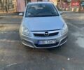 Серый Опель Зафира, объемом двигателя 1.9 л и пробегом 300 тыс. км за 3200 $, фото 1 на Automoto.ua