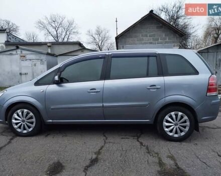 Серый Опель Зафира, объемом двигателя 1.91 л и пробегом 280 тыс. км за 4700 $, фото 7 на Automoto.ua