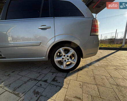 Сірий Опель Зафіра, об'ємом двигуна 1.91 л та пробігом 334 тис. км за 4400 $, фото 10 на Automoto.ua