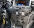 Серый Опель Зафира, объемом двигателя 1.8 л и пробегом 209 тыс. км за 5150 $, фото 7 на Automoto.ua