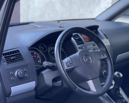 Опель Зафира 2006 в Жовкве на Automoto.ua Серый Опель Зафира, объемом двигателя 1.9 л и пробегом 228 тыс. км за 4999 $, фото 69 на Automoto.ua