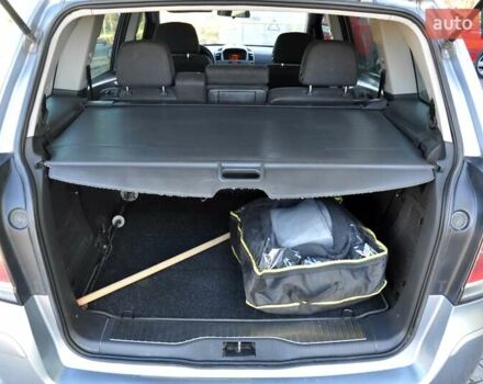 Опель Зафира 2006 в Львове на Automoto.ua Серый Опель Зафира, объемом двигателя 0 л и пробегом 385 тыс. км за 3900 $, фото 22 на Automoto.ua