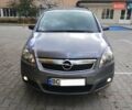 Серый Опель Зафира, объемом двигателя 2.2 л и пробегом 280 тыс. км за 4999 $, фото 3 на Automoto.ua