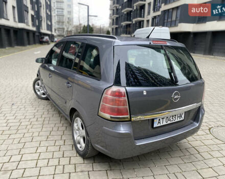 Сірий Опель Зафіра, об'ємом двигуна 1.9 л та пробігом 317 тис. км за 4799 $, фото 17 на Automoto.ua