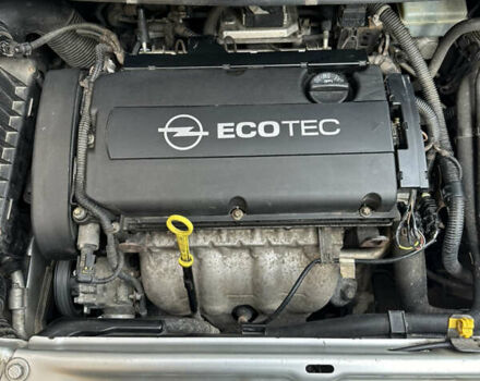 Серый Опель Зафира, объемом двигателя 1.8 л и пробегом 255 тыс. км за 5199 $, фото 52 на Automoto.ua