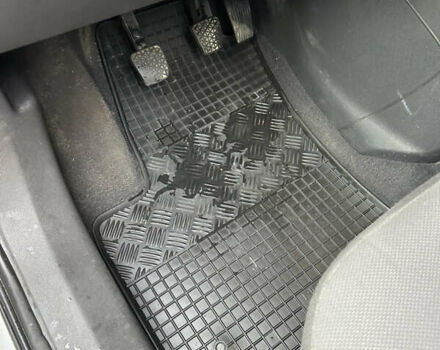 Серый Опель Зафира, объемом двигателя 1.8 л и пробегом 255 тыс. км за 5199 $, фото 34 на Automoto.ua