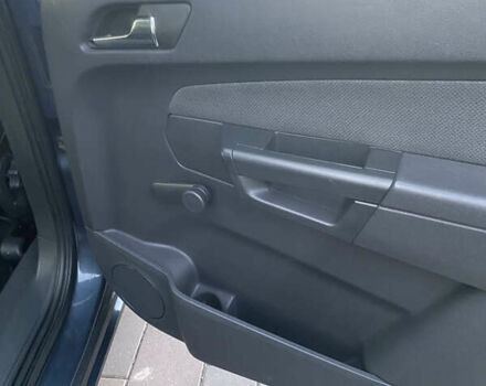 Серый Опель Зафира, объемом двигателя 1.8 л и пробегом 217 тыс. км за 5600 $, фото 20 на Automoto.ua