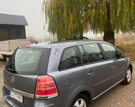 Серый Опель Зафира, объемом двигателя 1.6 л и пробегом 250 тыс. км за 2900 $, фото 4 на Automoto.ua